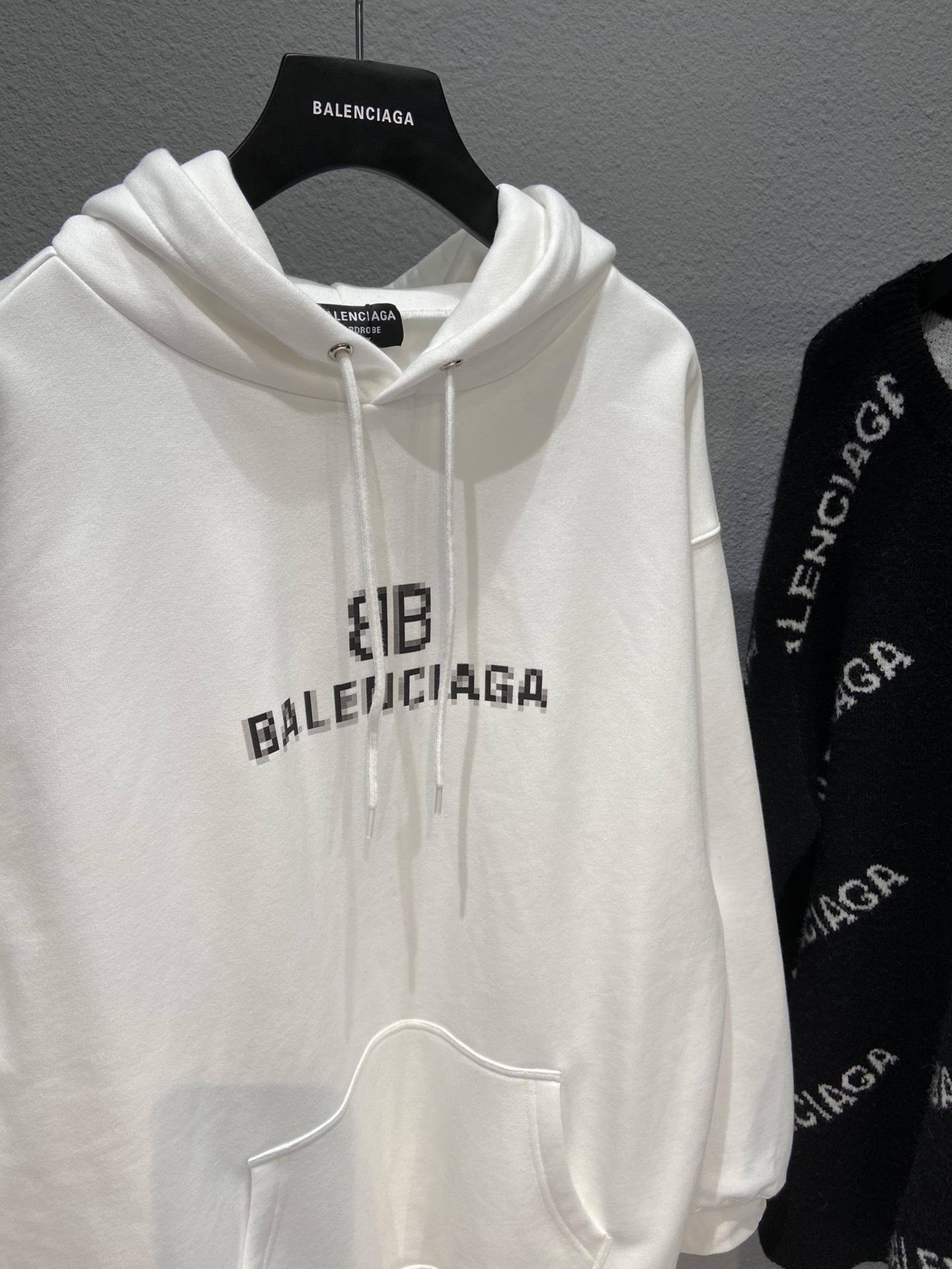 Balenciaga Hoodie Logo Medium Fit in White