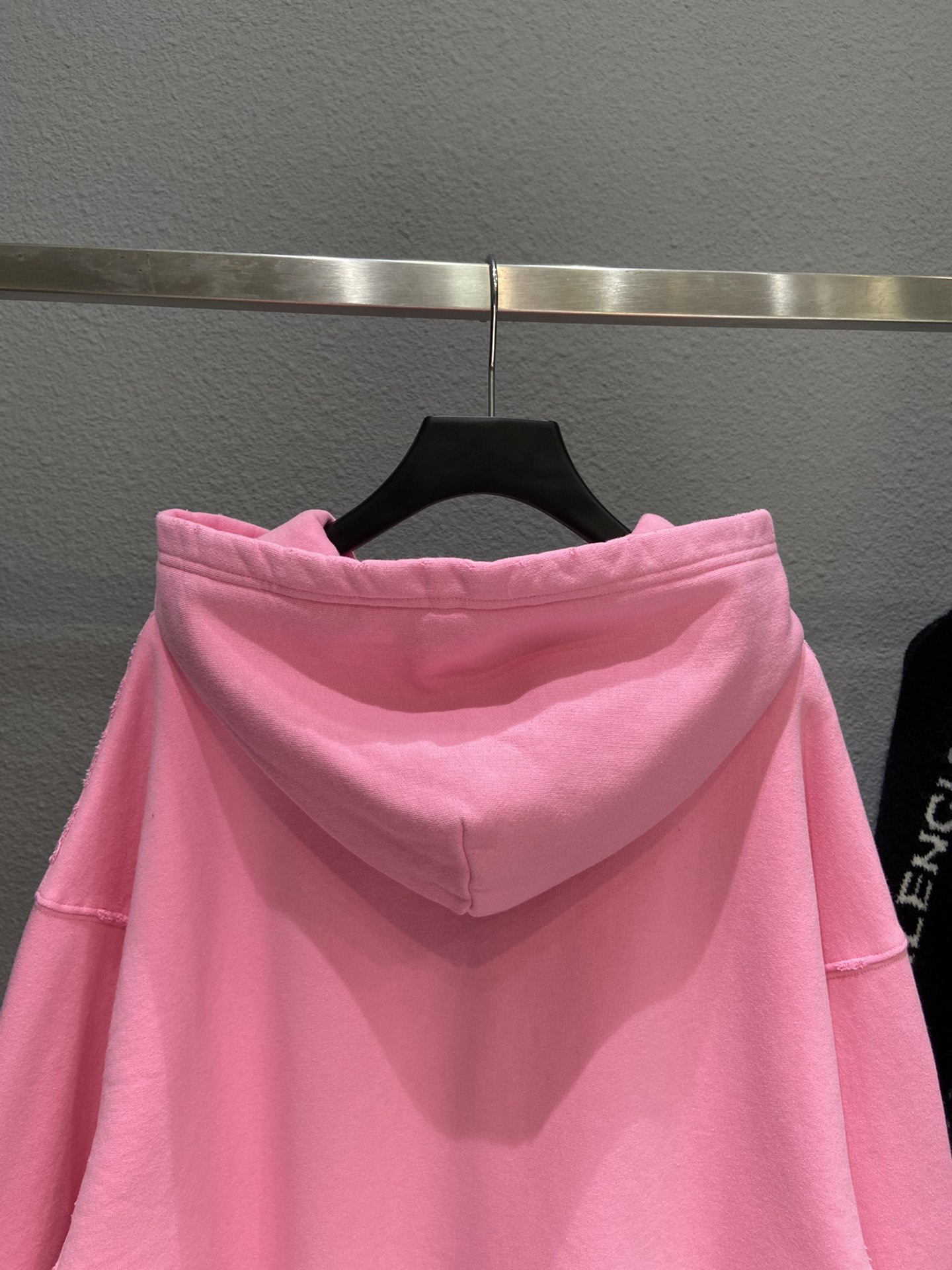 Balenciaga Hoodie Logo Medium Fit in Pink