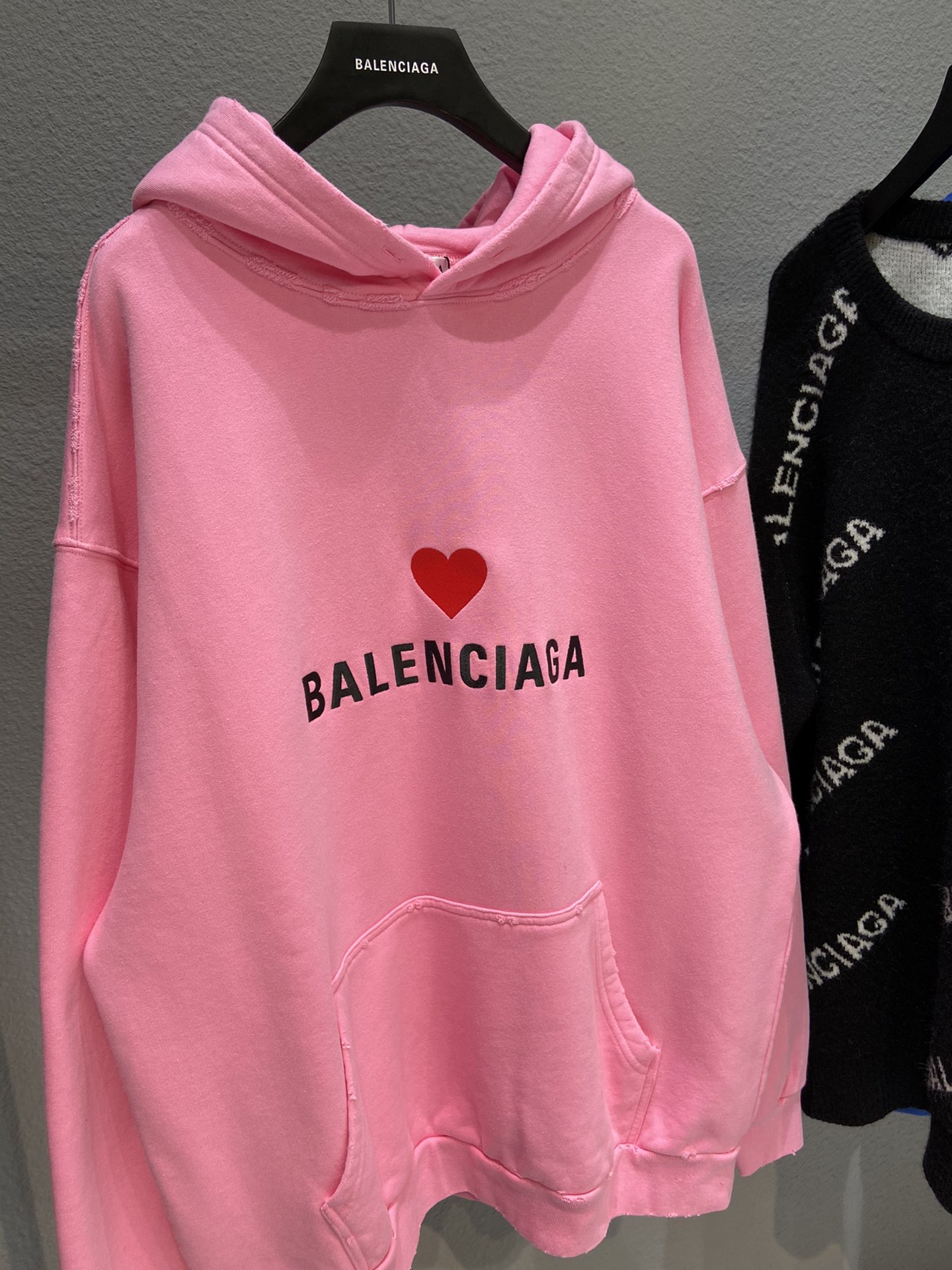 Balenciaga Hoodie Logo Medium Fit in Pink