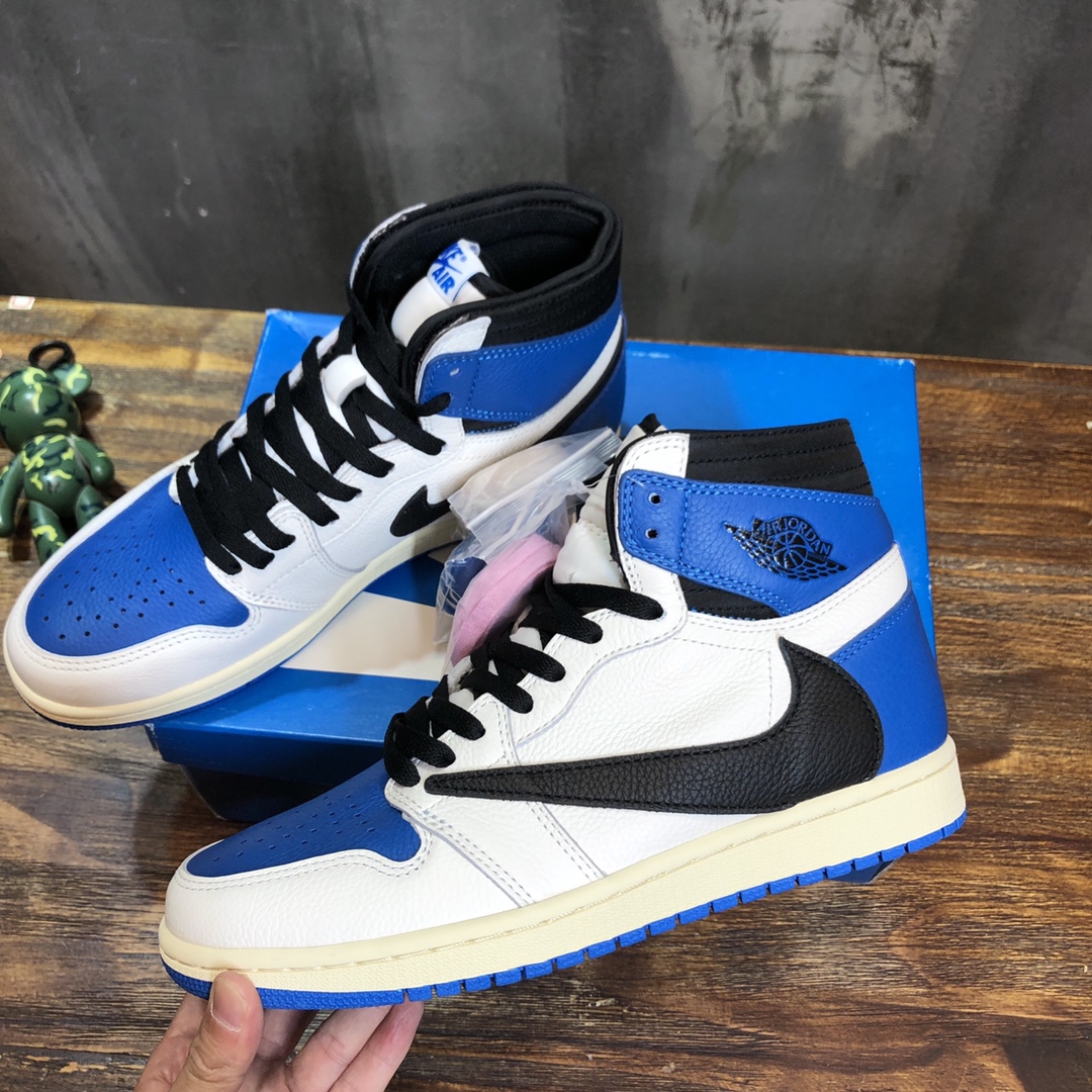 Nike Sneaker Air Jordan 1 Military Blue