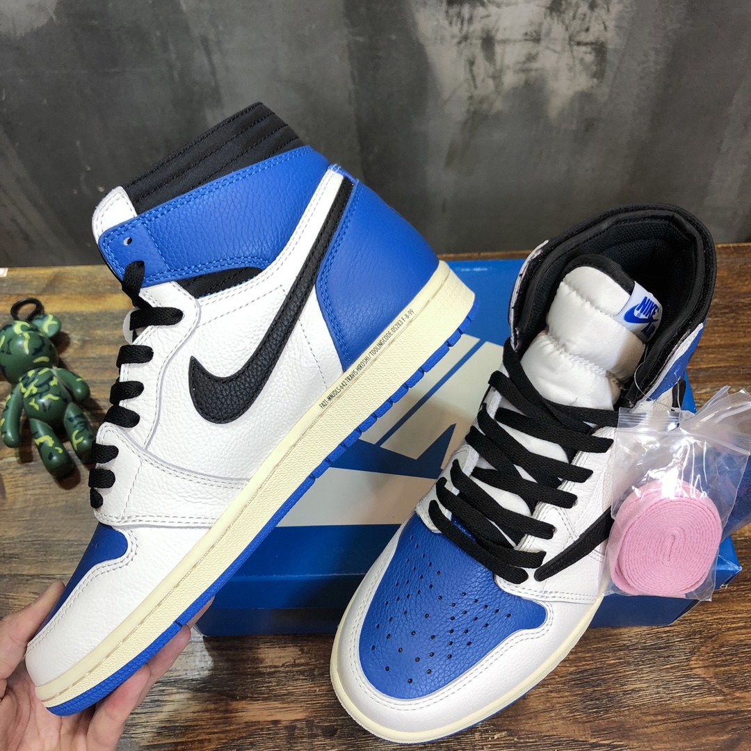 Nike Sneaker Air Jordan 1 Military Blue