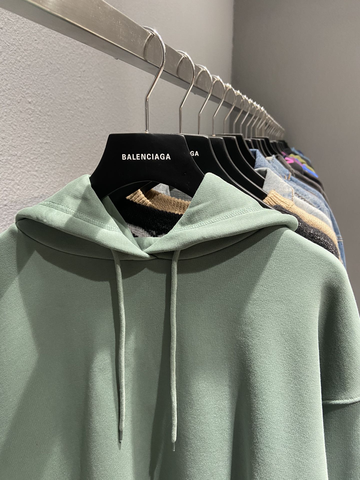 Balenciaga Hoodie Logo Medium Fit in Green