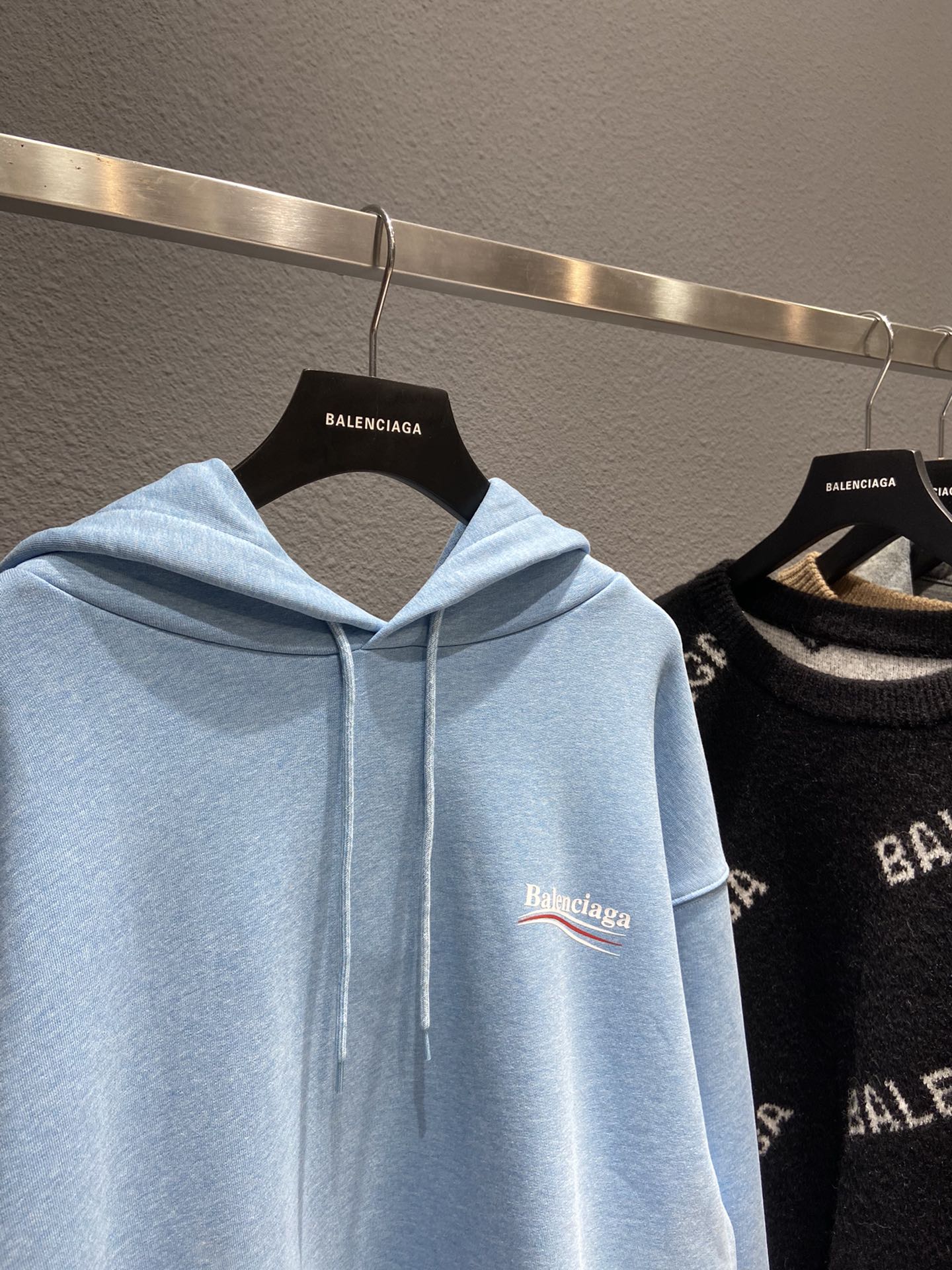 Balenciaga Hoodie Logo Medium Fit in Blue