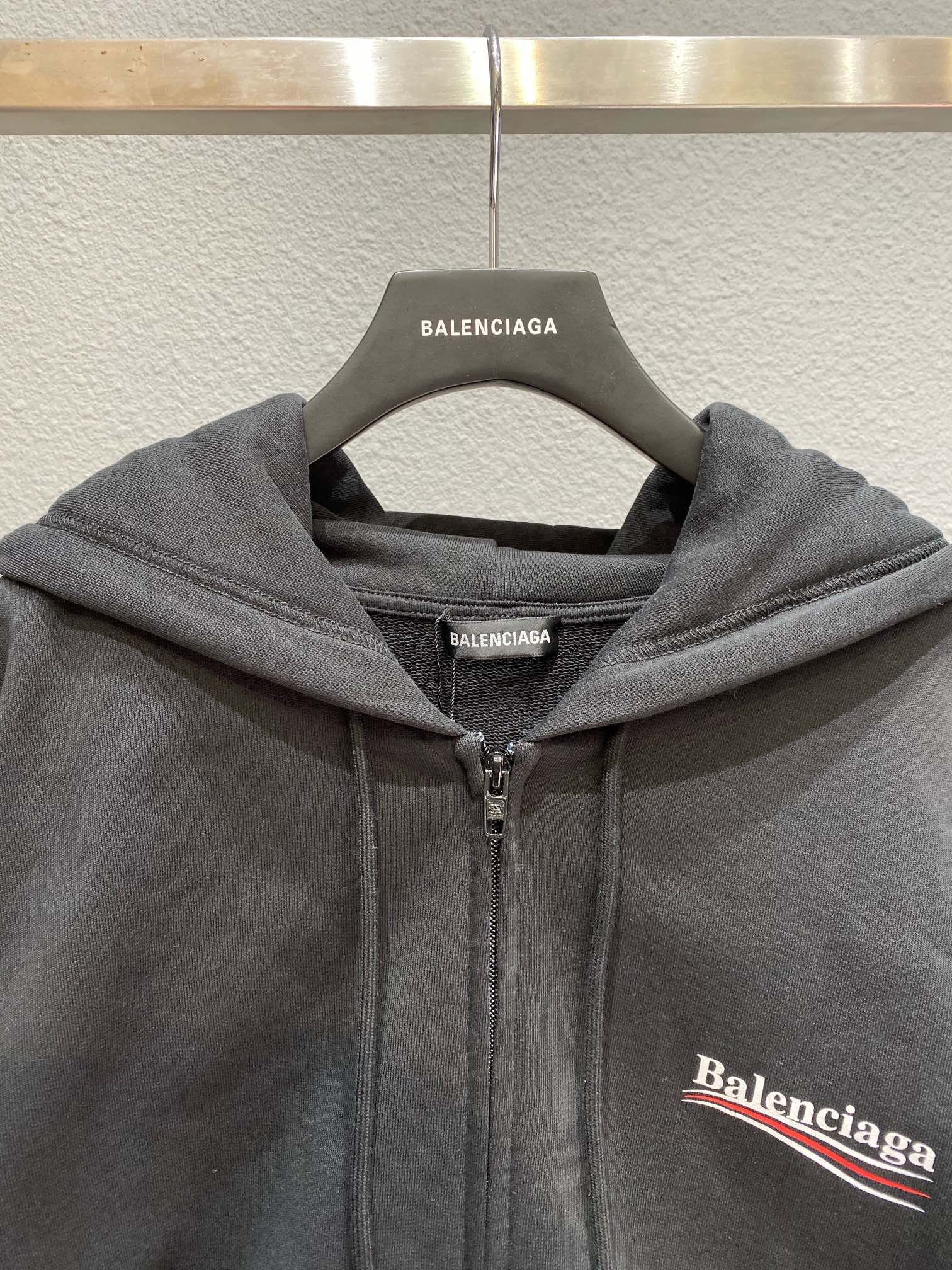 Balenciaga Hoodie Logo Medium Fit in Black