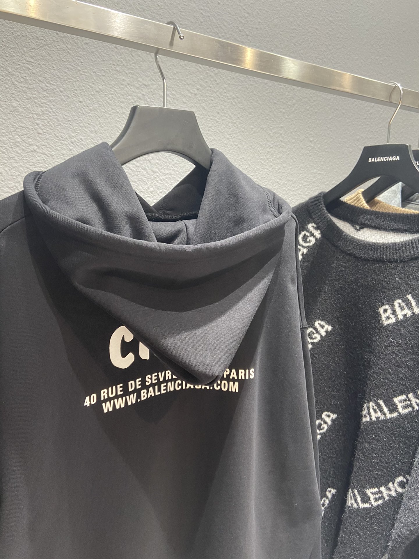 Balenciaga Hoodie Logo Medium Fit in Black