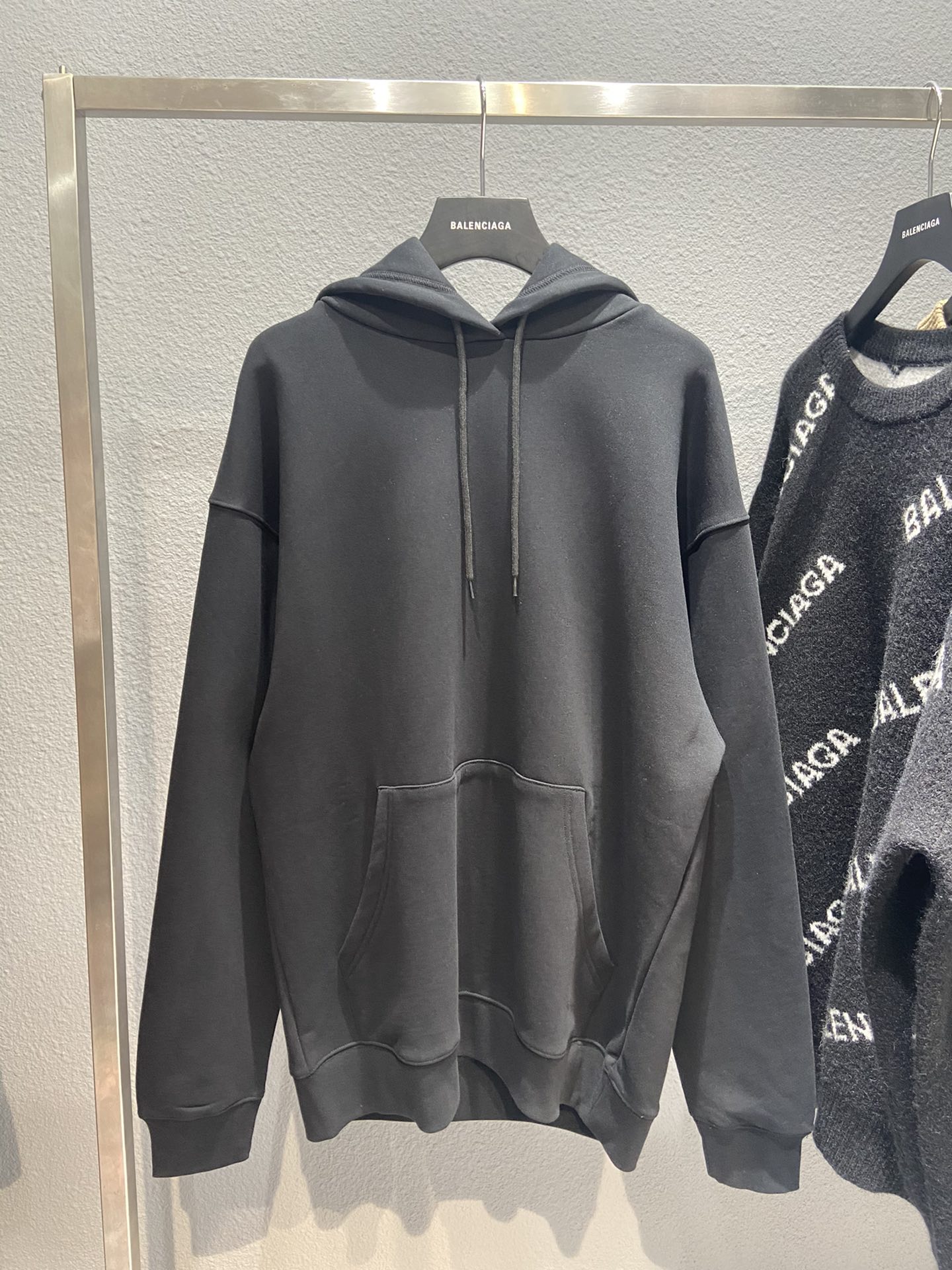 Balenciaga Hoodie Logo Medium Fit in Black