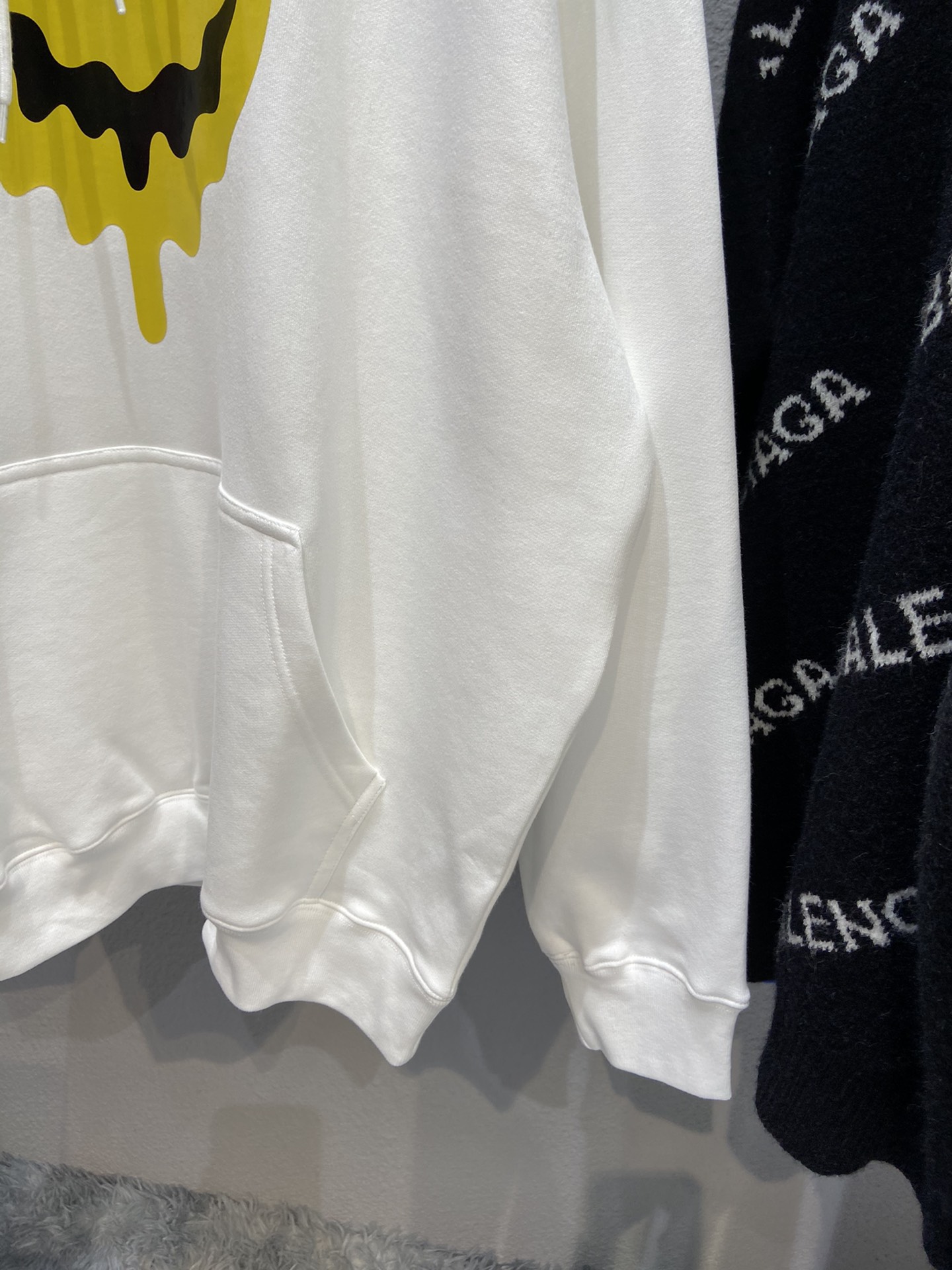 Balenciaga Hoodie Drip Peace Large Fit in White