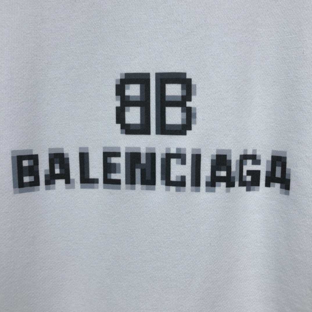 Balenciaga Hoodie BB Pixel Medium Fit in White