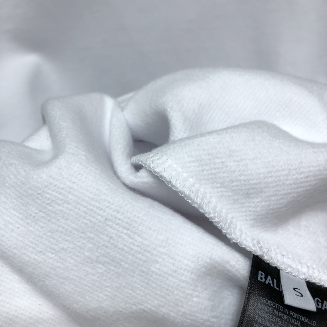 Balenciaga Hoodie BB Pixel Medium Fit in White