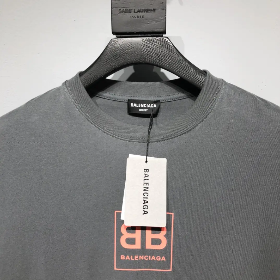 BALENCIAGA 2022SS fashion T-shirt in grey