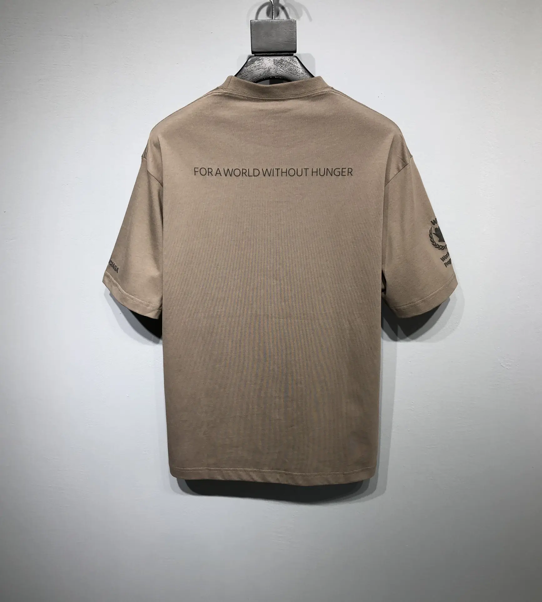 BALENCIAGA 2022SS fashion T-shirt in brown