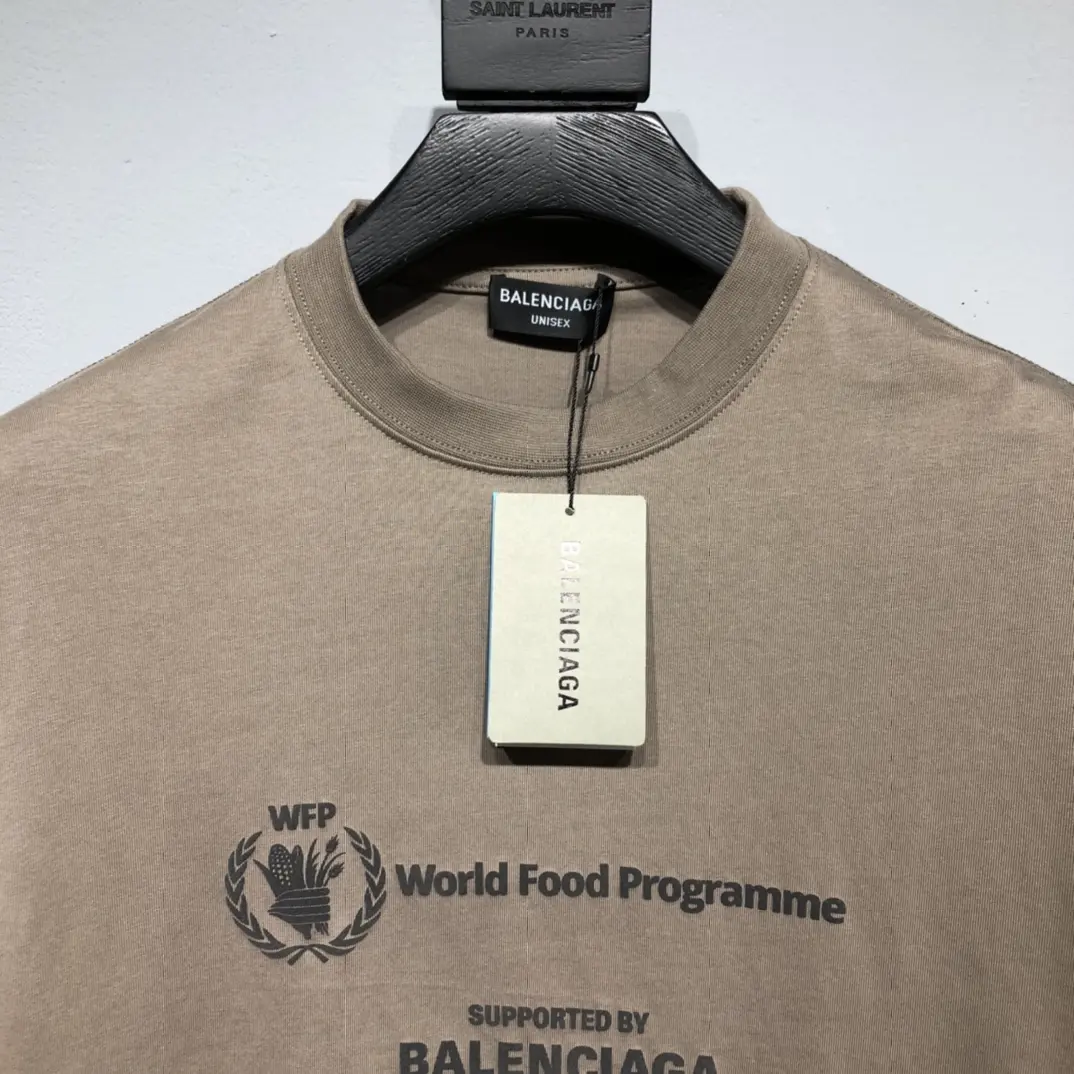 BALENCIAGA 2022SS fashion T-shirt in brown