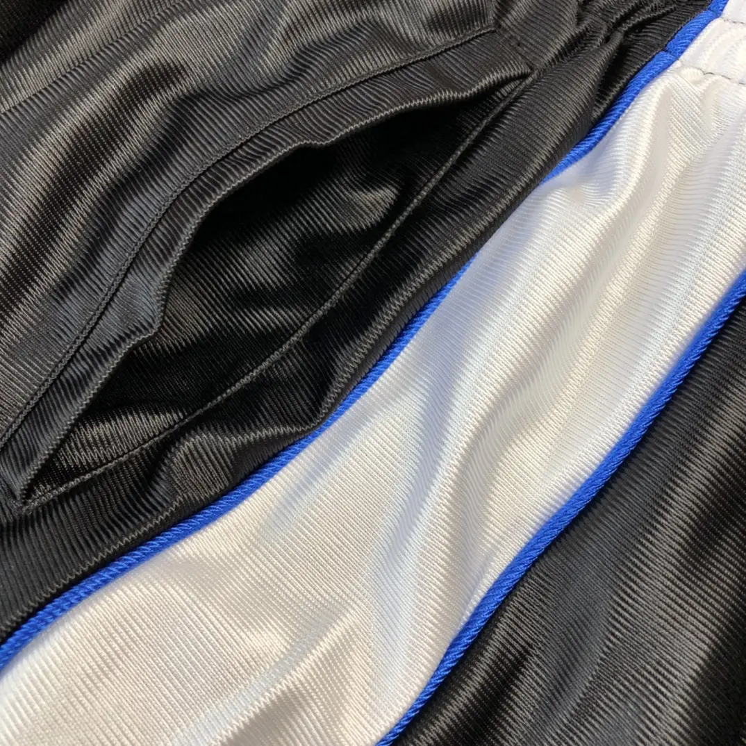 BALENCIAGA 2022SS fashion shorts in black