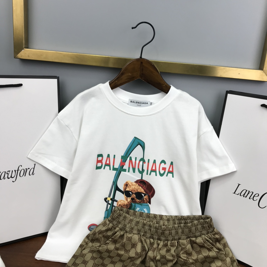 Balenciaga 2022 Children T-shirt and Shorts Set