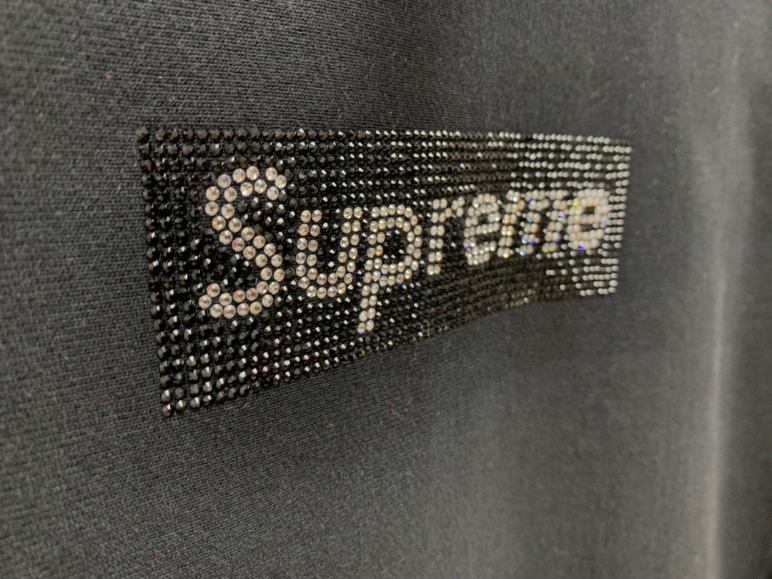 Supreme Prefect Quality x Swarovski Box Logo Hooded Hoodie MC280001