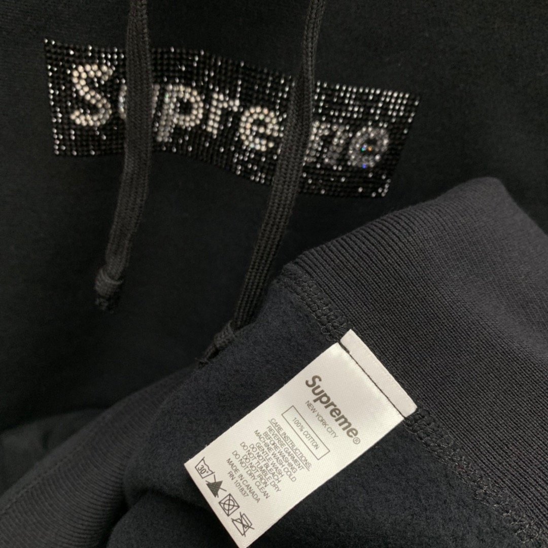 Supreme Prefect Quality x Swarovski Box Logo Hooded Hoodie MC280001