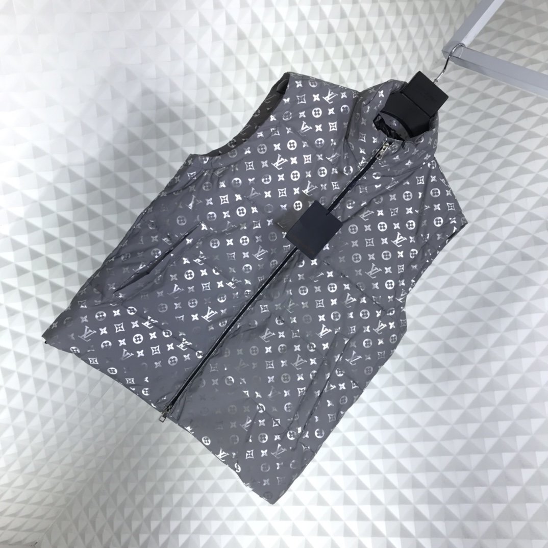 Louis Vuitton Vest MC300579