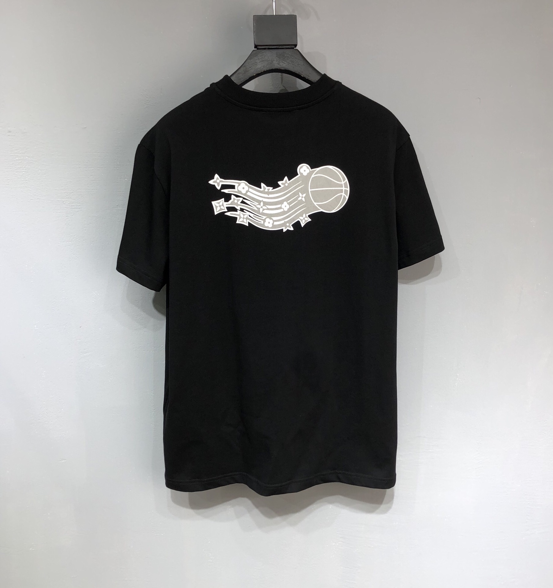 LV  2021SS New Tshirt