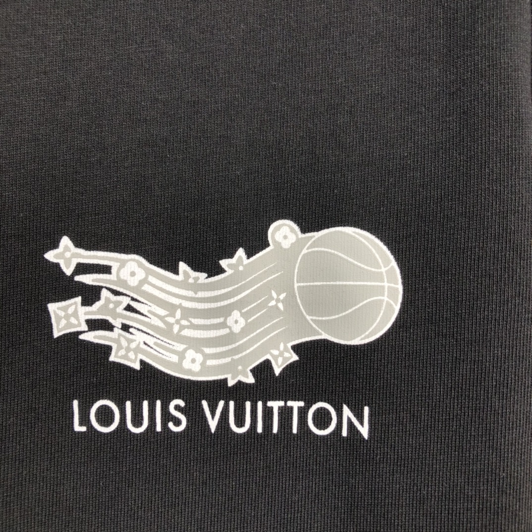 LV  2021SS New Tshirt