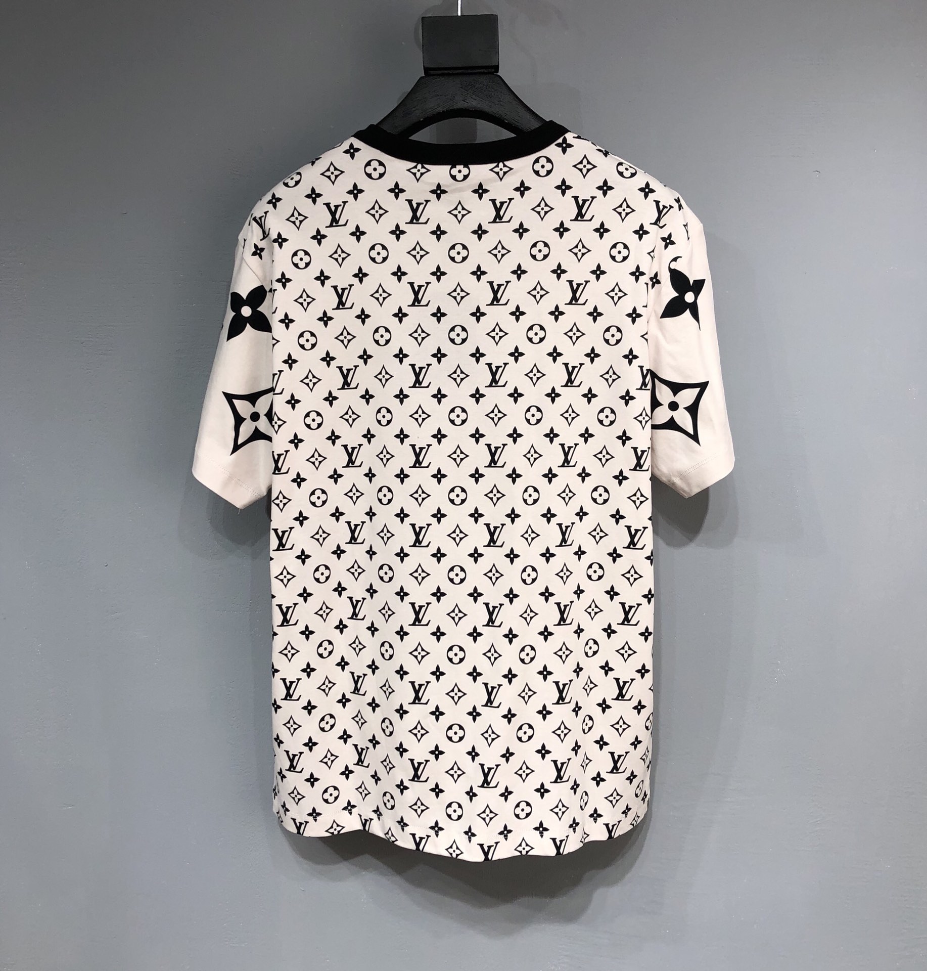 LV  2021 New Tshirt