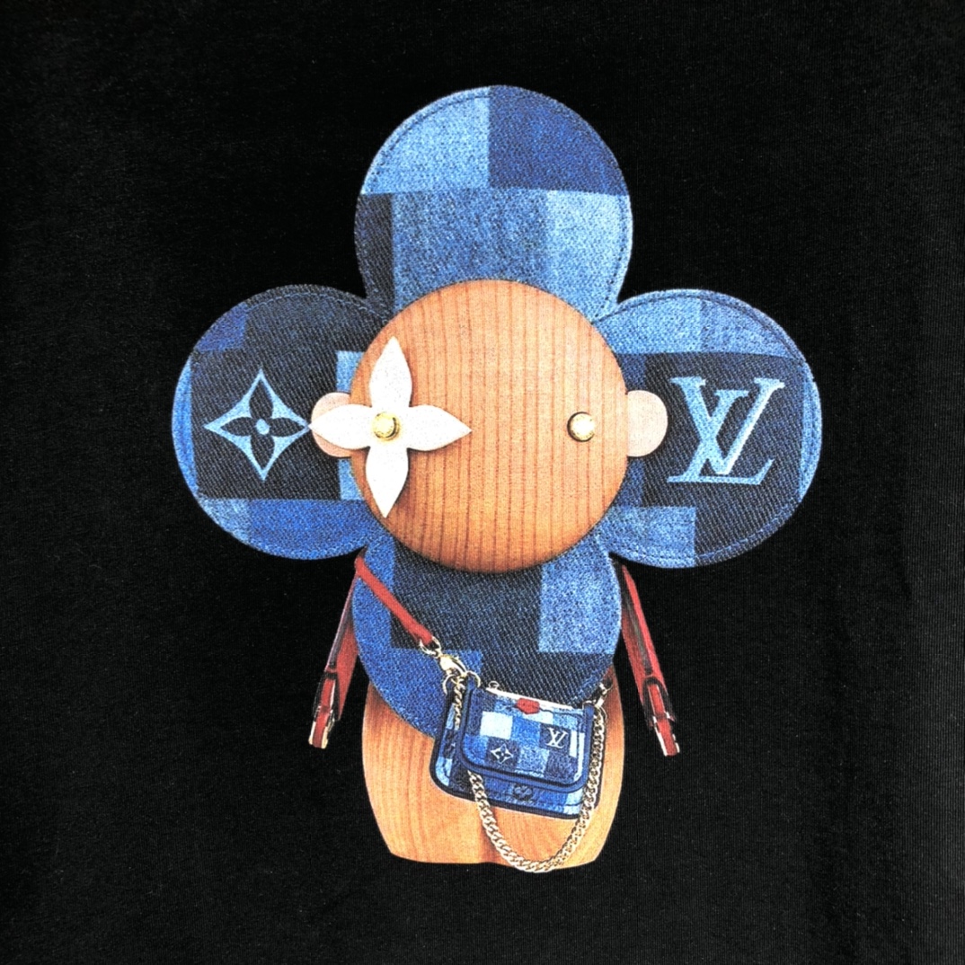 LV  2021 big V Tshirt