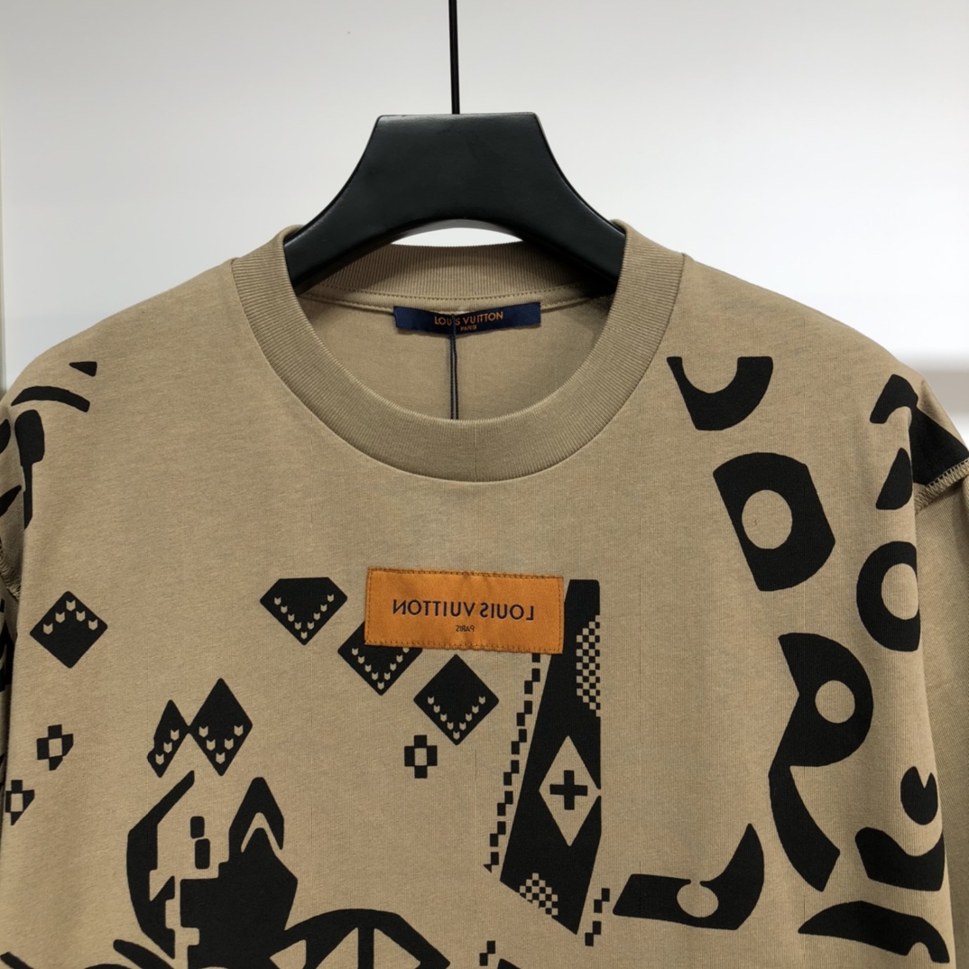 Louis Vuitton T-shirt Monogram Escale Printed