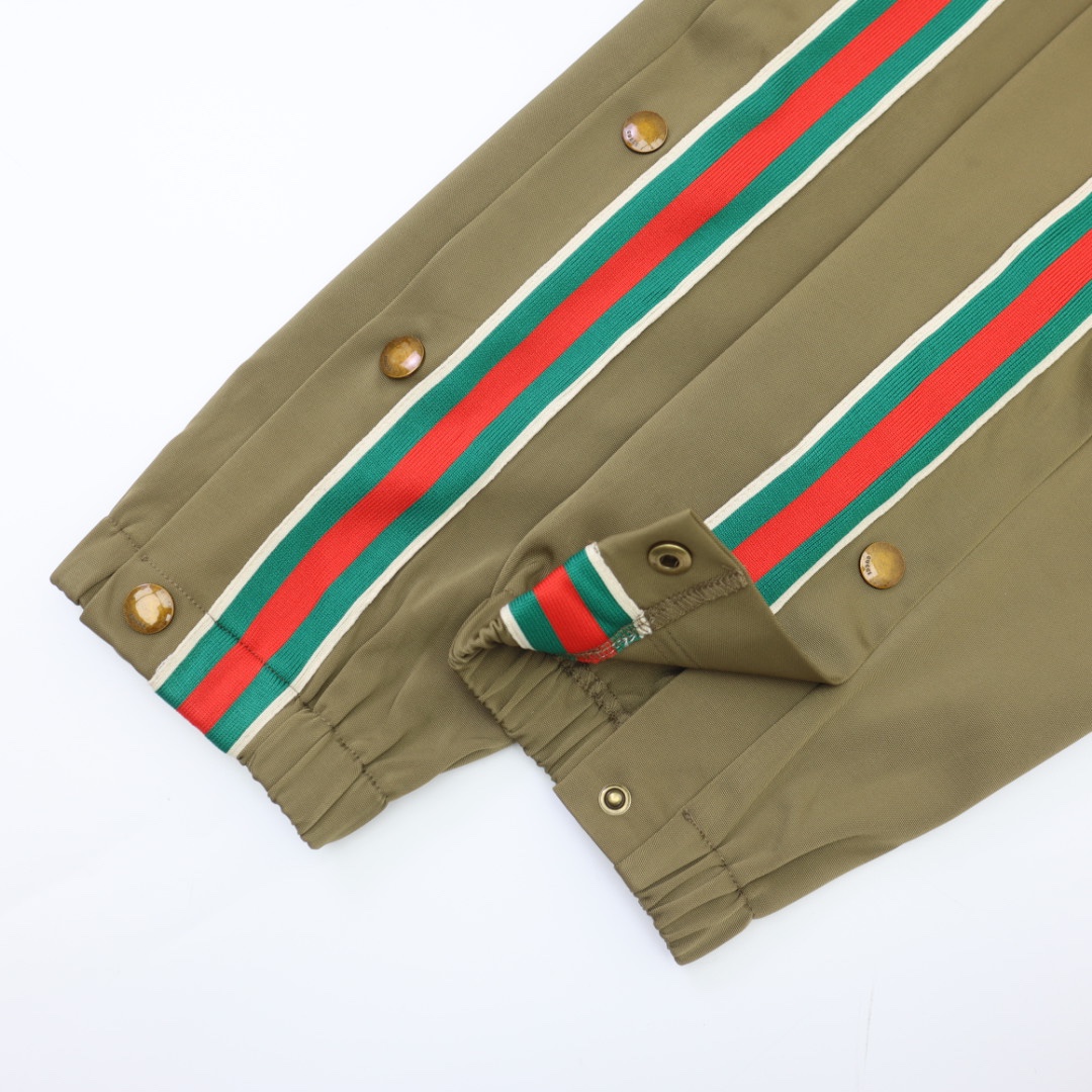 Gucci Pants Technical jersey jogging in Blue