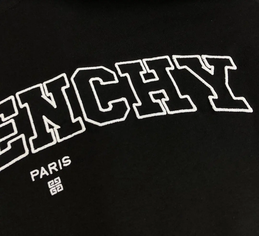 GIVENCHY 2022SS new arrival T-shirt in black