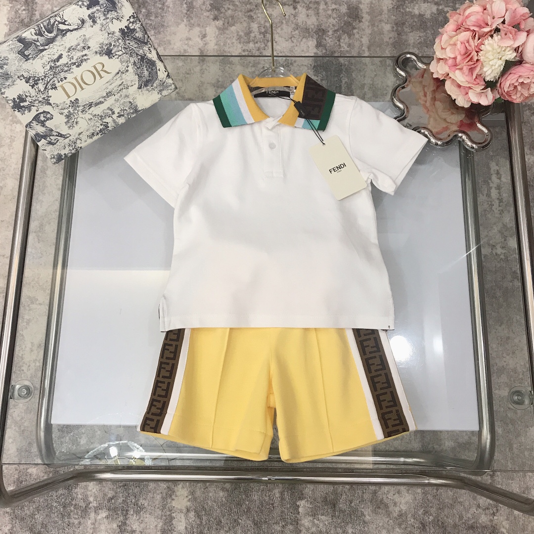 Fendi 2022 New Polo Shirt and Shorts Set