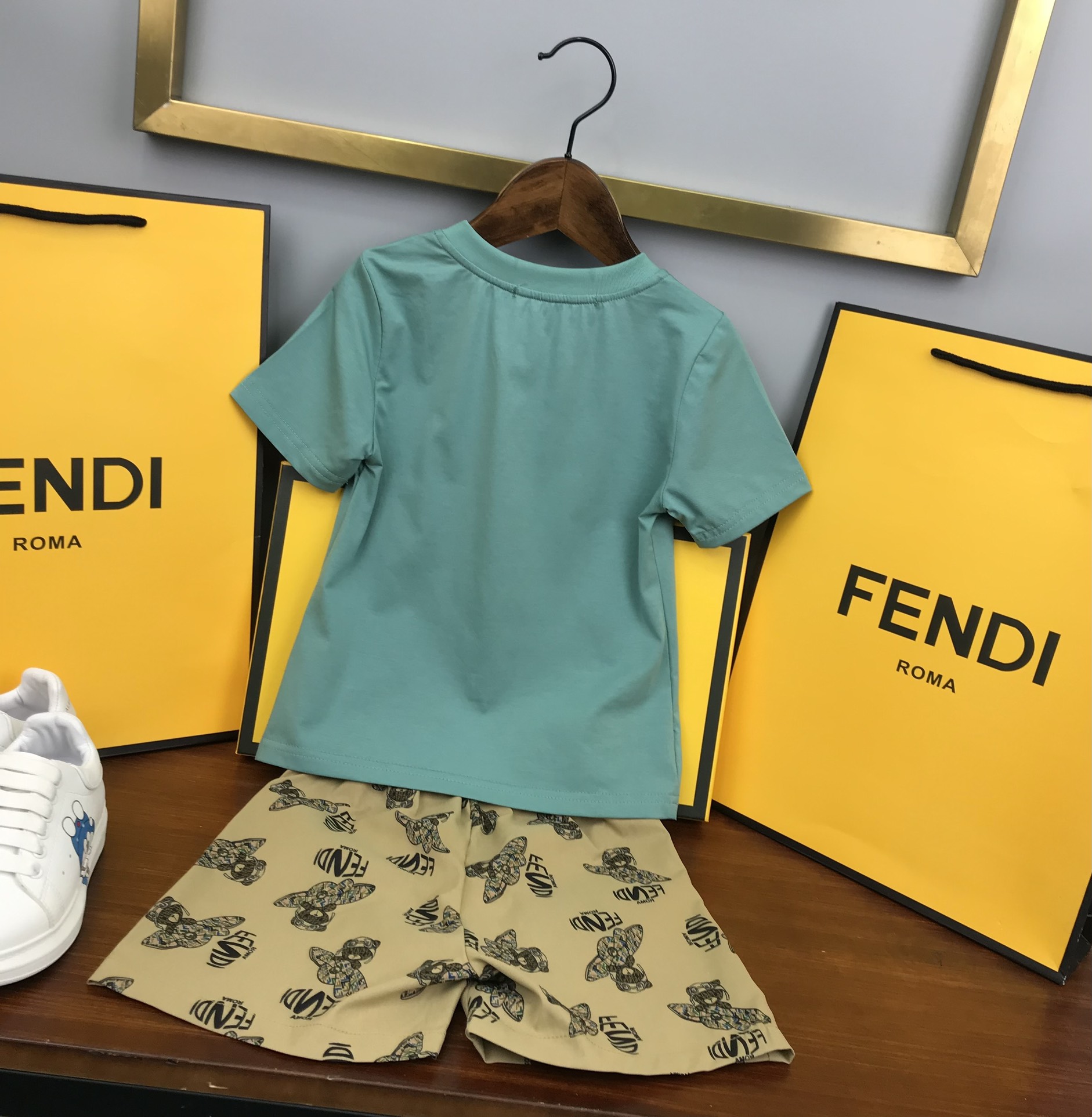 Fendi 2022 Children T-shirt and Shorts Set