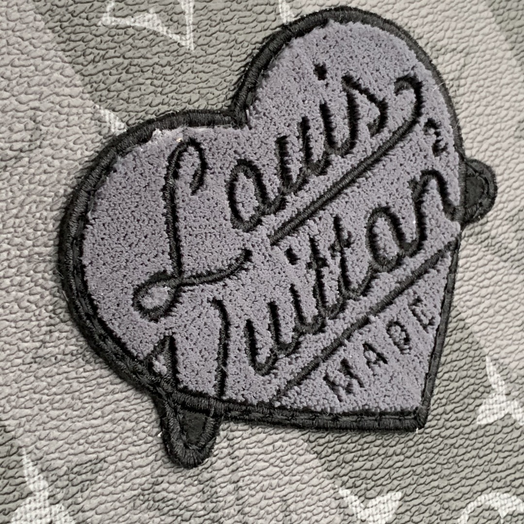 Louis Vuitton Utilitary  Handbags 