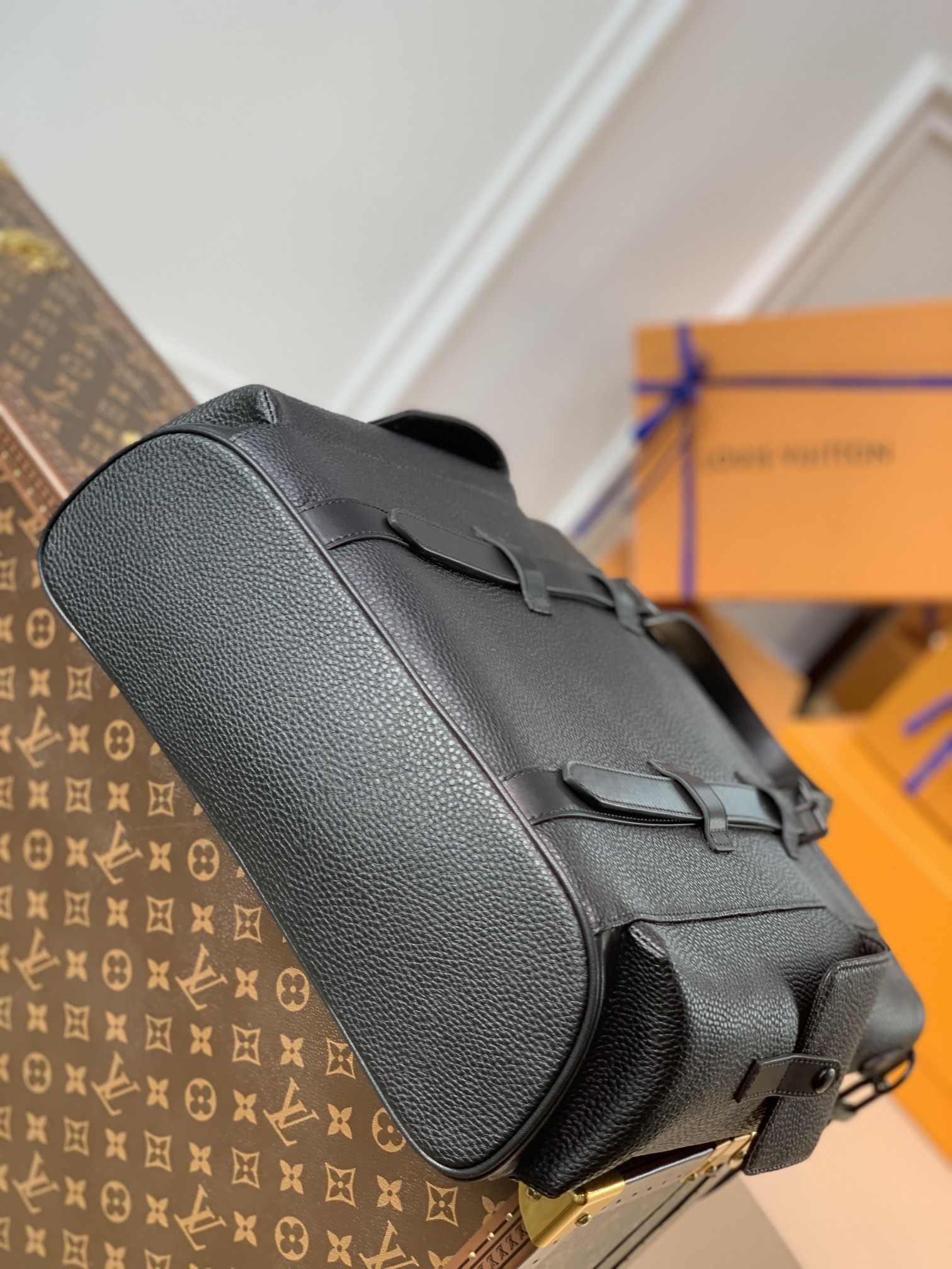 Louis Vuitton Flight Case Handbags 