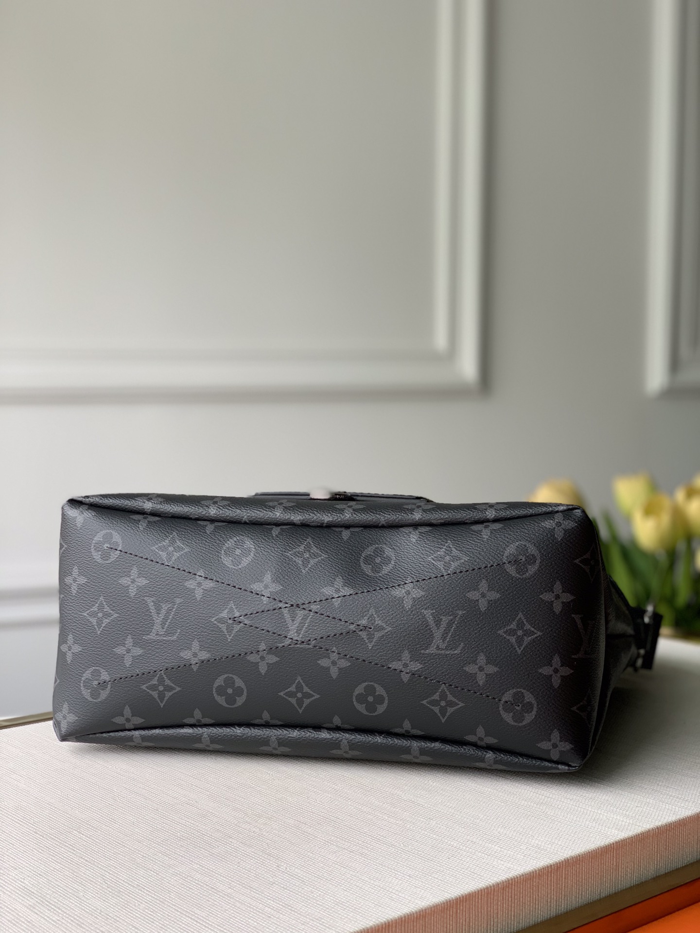 Louis Vuitton Besace Zippee Handbags 