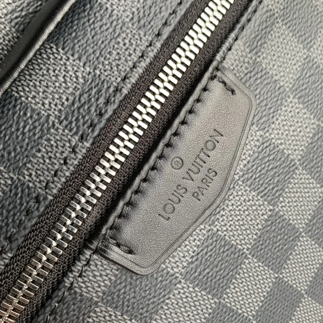 Louis Vuitton 2022 new sling bag