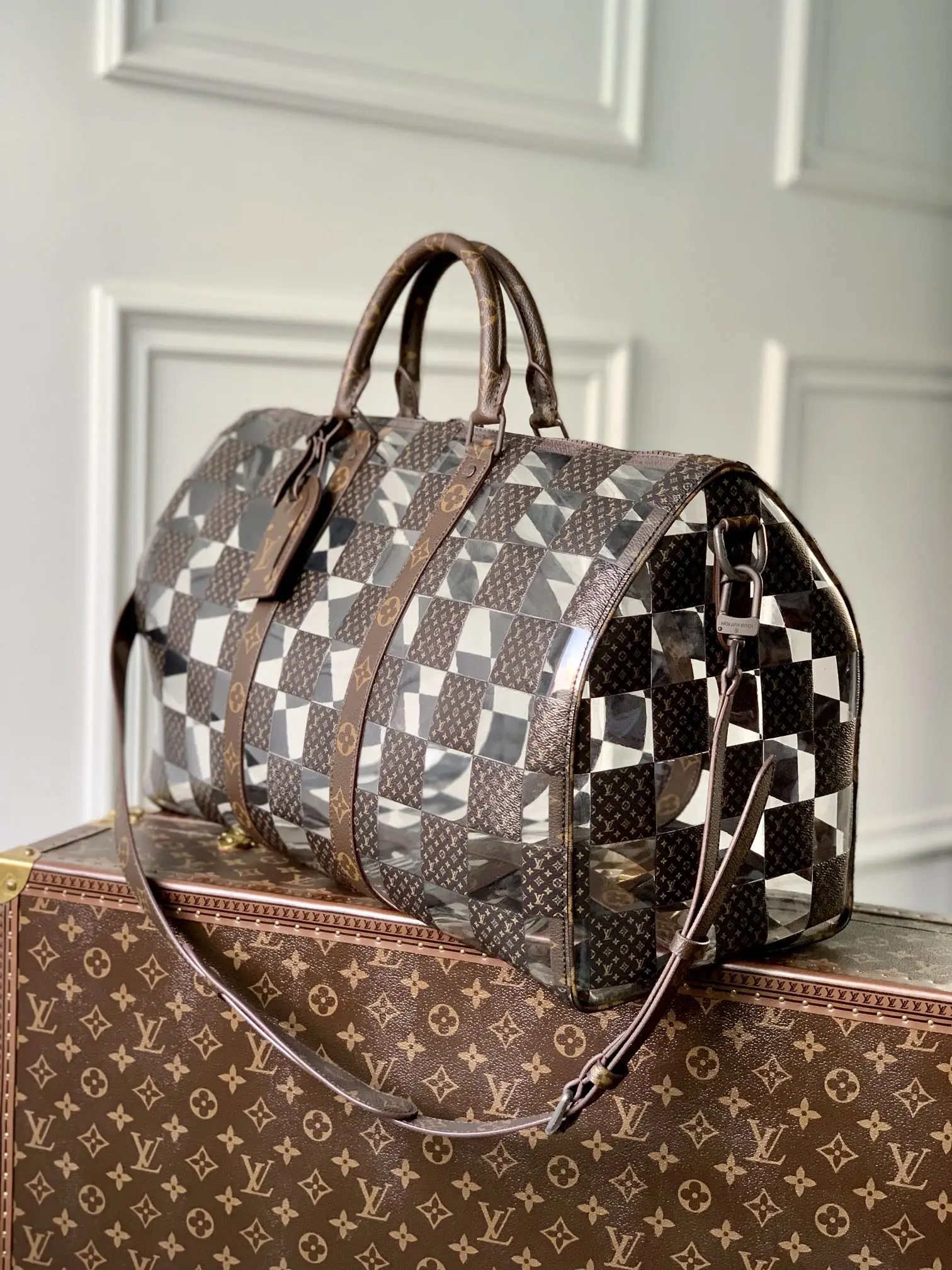 Louis Vuitton 2022 new sling bag